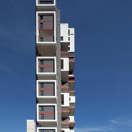 Only Boutique & Residences Hotel *