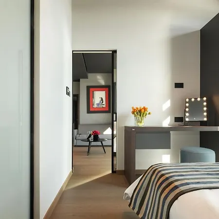 Hotel Only Boutique & Residences *